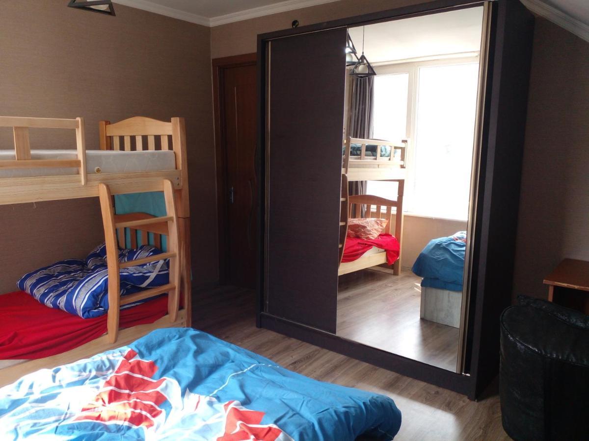 Blue Hostel - Check Message After Booking Tbilisi Exteriör bild